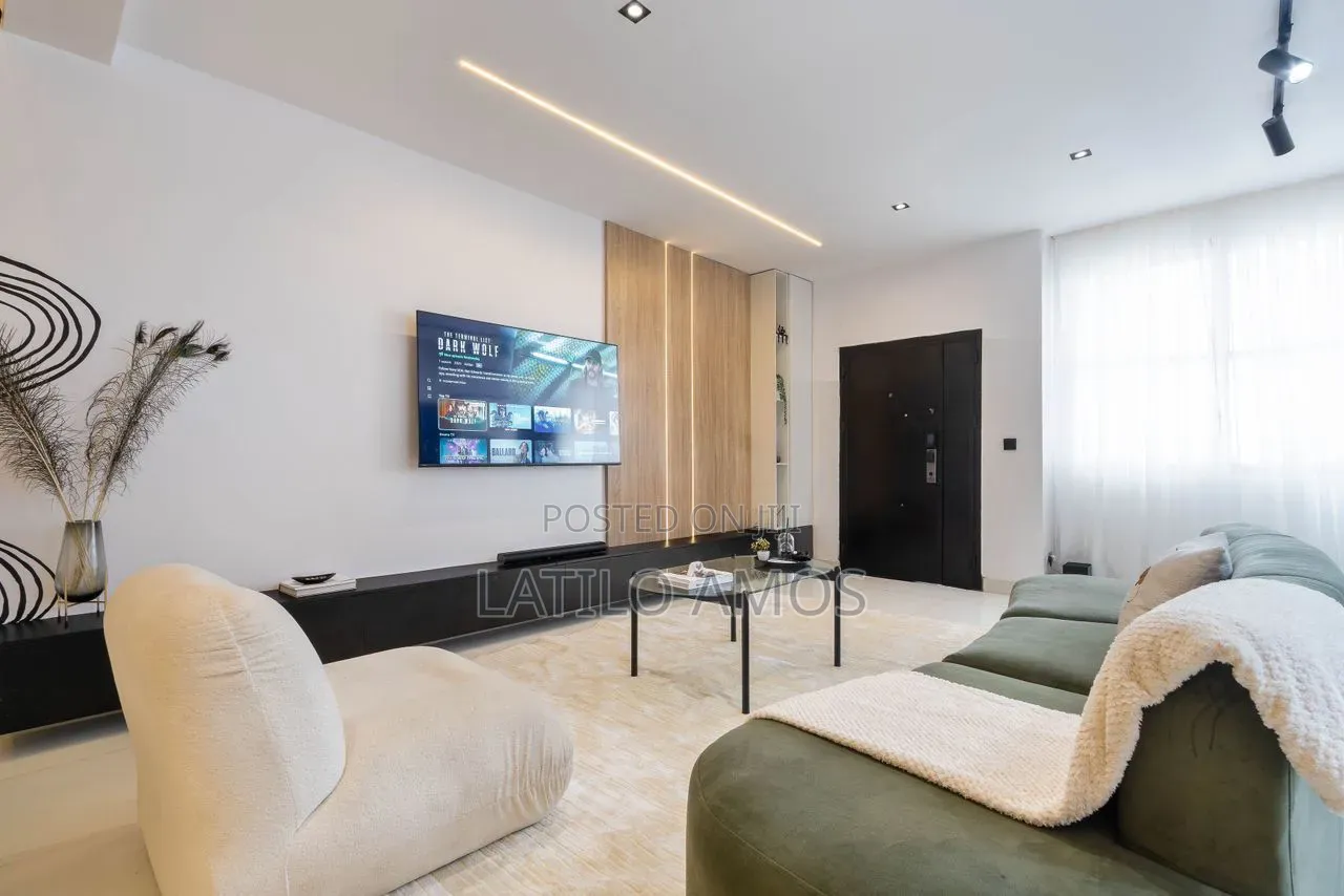 2 Bedroom Luxury Maisonette