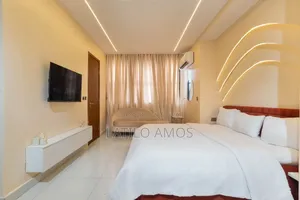 2 Bedroom Luxury Maisonette