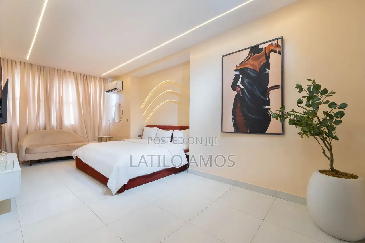 2 Bedroom Luxury Maisonette