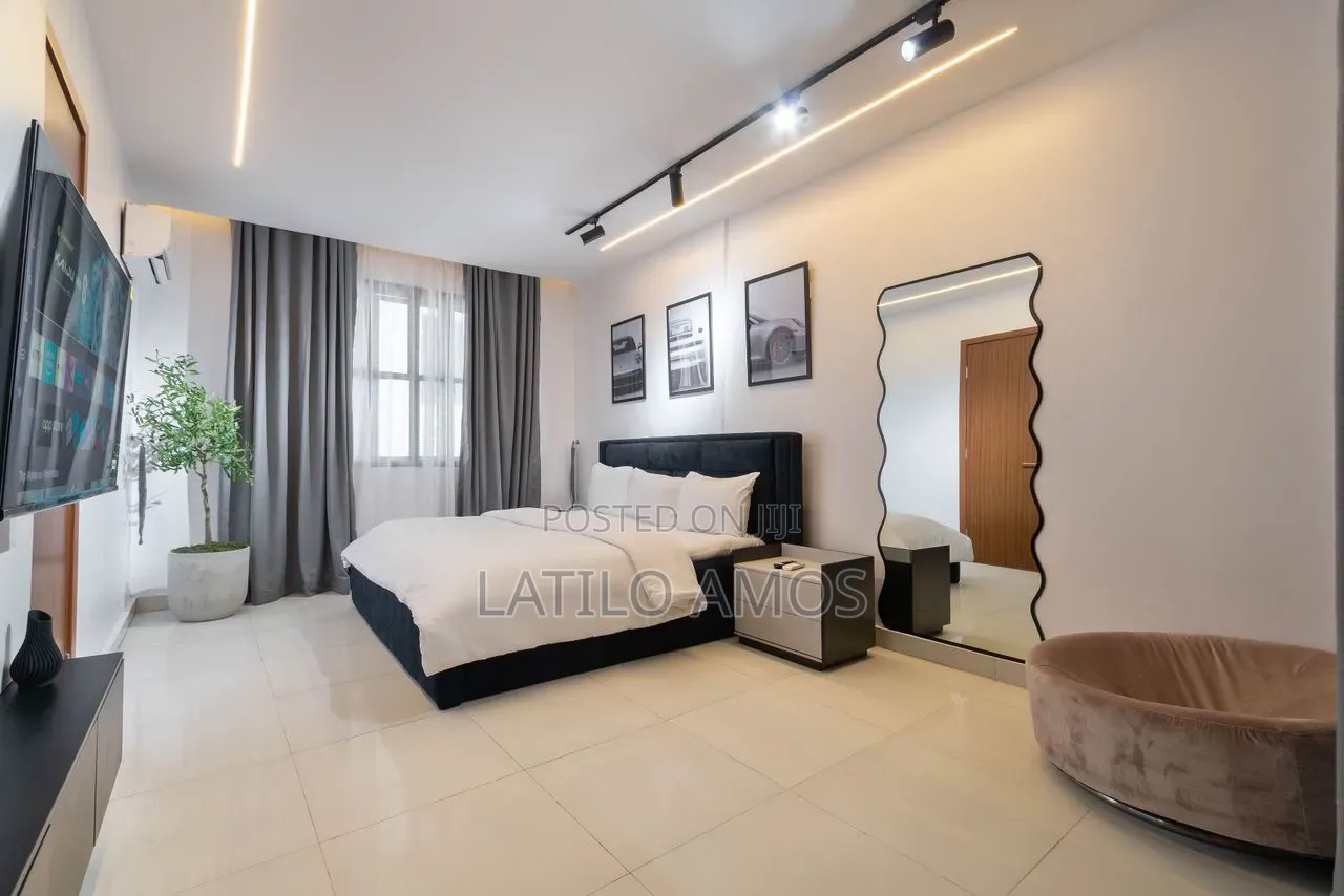 2 Bedroom Luxury Maisonette