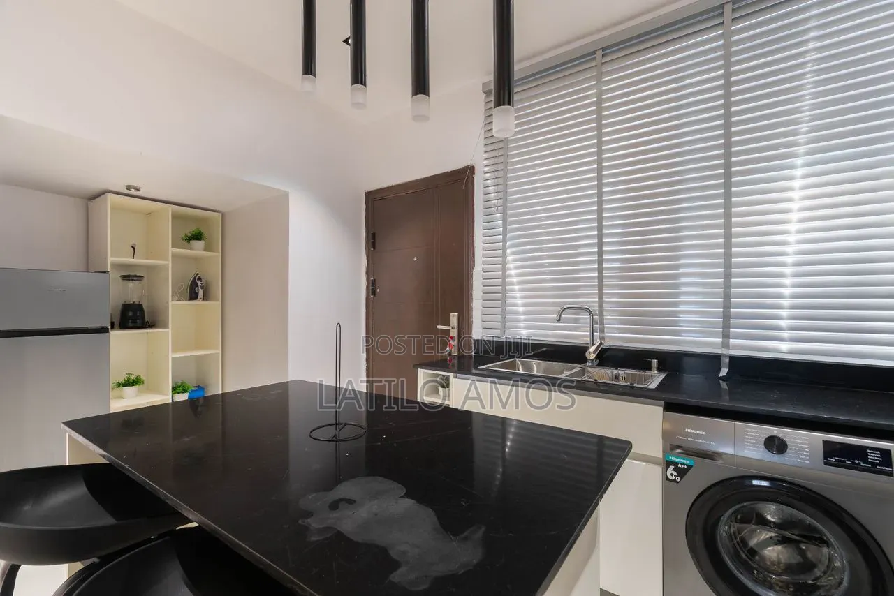 2 Bedroom Luxury Maisonette