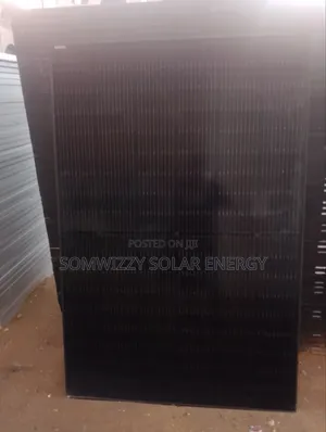High Quality Panel 420w. Single Face, All Black