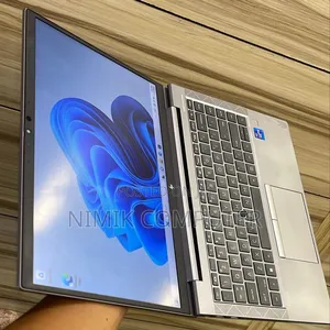 Laptop HP ZBook Firefly G8 32GB Intel Core i7 SSD 512GB
