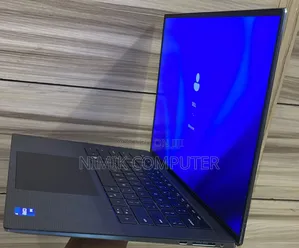 Laptop Dell Precision 5560 32GB Intel Core i7 SSD 512GB