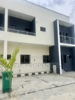 4bdrm Townhouse / Terrace in Sangotedo for rent