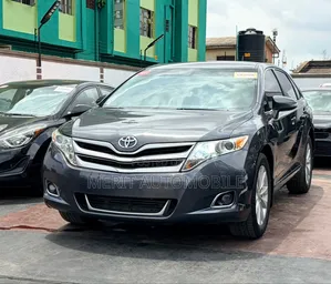 Toyota Venza LE 2013 Gray