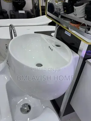 Suspended Wash Hand Basin