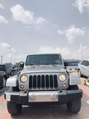 Jeep Wrangler Unlimited Rubicon 4dr SUV 4WD (3.6L 6cyl 6M) 2014 Gray