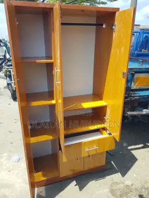 Three Feet Wardrobe