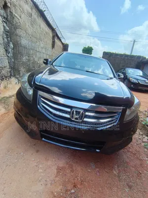 Honda Accord 2010 Black