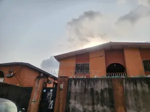 12bdrm Block of Flats in Baruwa for sale