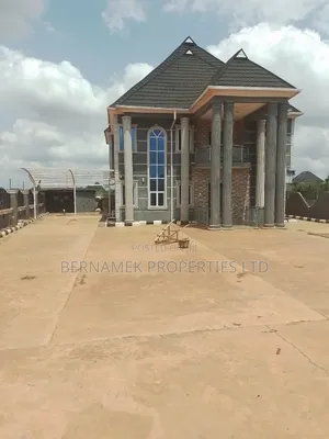5bdrm Duplex in Lavinder Hill Top, Itire for sale