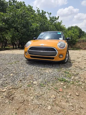 Mini Mini 2017 Yellow