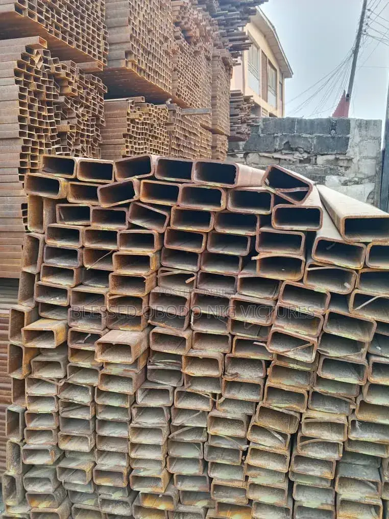 Square Pipe 3x11⁄2x 3mm