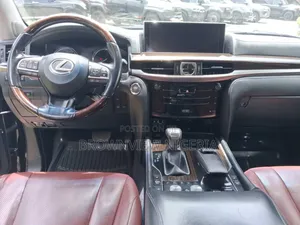 Lexus LX 2017 Black