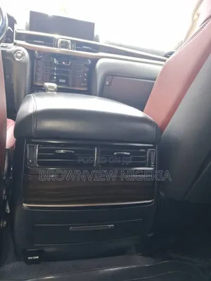 Lexus LX 2017 Black