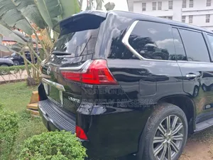 Lexus LX 2017 Black