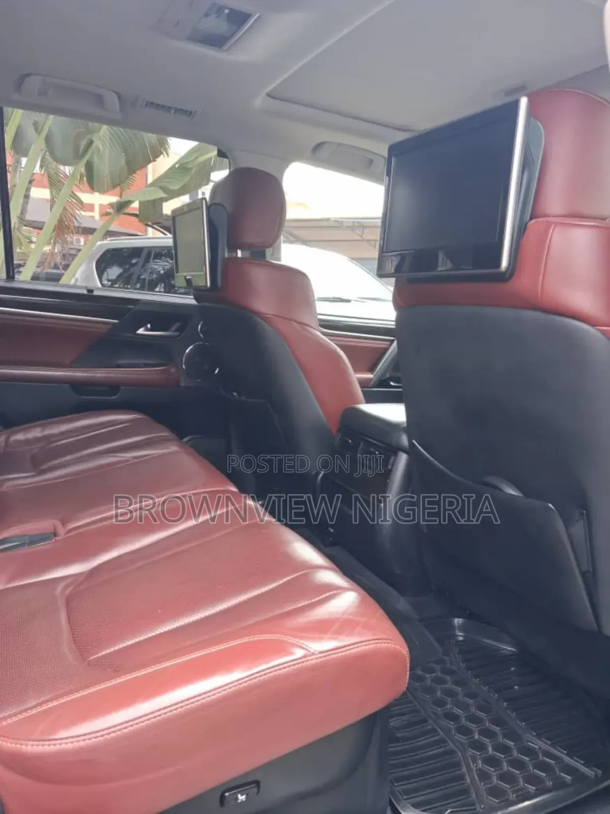 Lexus LX 2017 Black