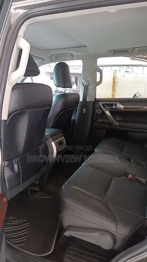 Lexus GX 460 Premium 2012 White