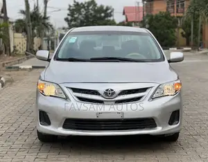 Toyota Corolla 2012 Silver
