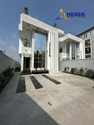 5bdrm Duplex in Crown Estate, Lekki Phase 1 for sale