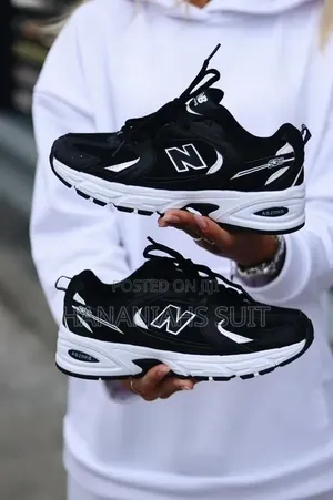 New Balance 530 Sneakers
