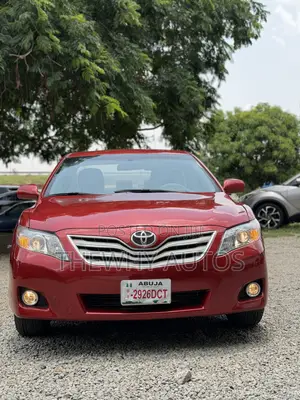 Toyota Camry LE 4dr Sedan (2.5L 4cyl 6AM) 2010 Red