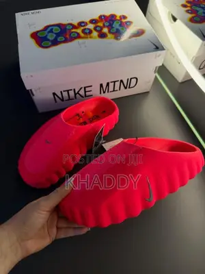 Nike_style Recovery Clogs Fully Boxed Size:40-45