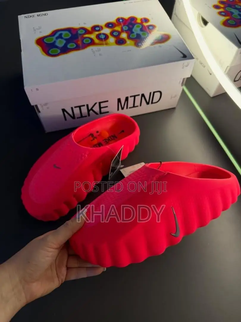 Nike_style Recovery Clogs Fully Boxed Size:40-45