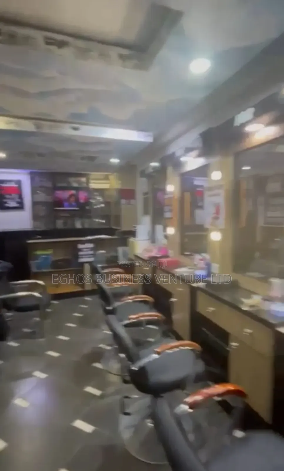Barbershop for Urgent Sale