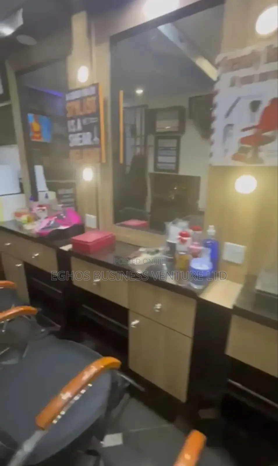 Barbershop for Urgent Sale