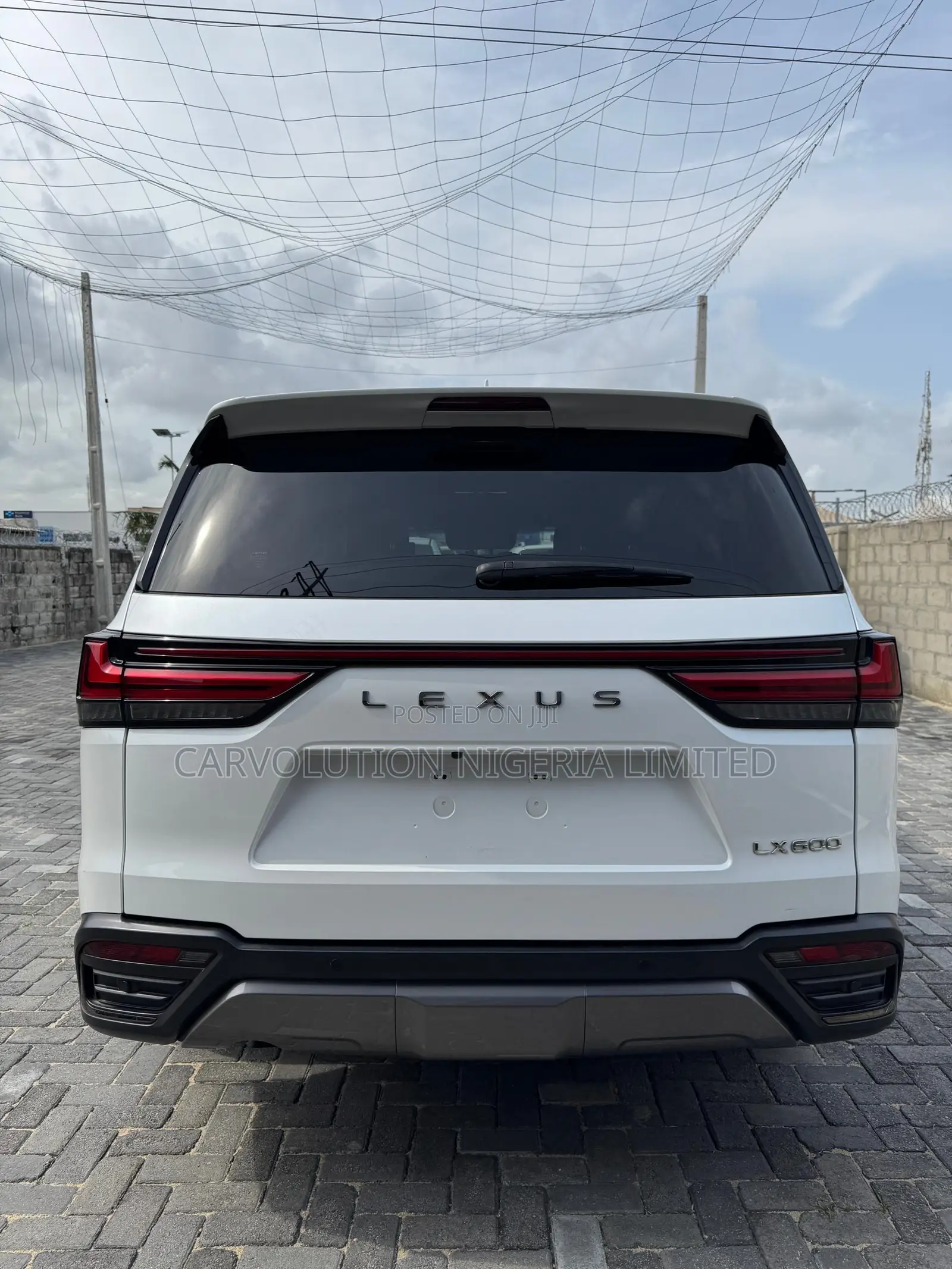 Lexus LX 600 2023 White