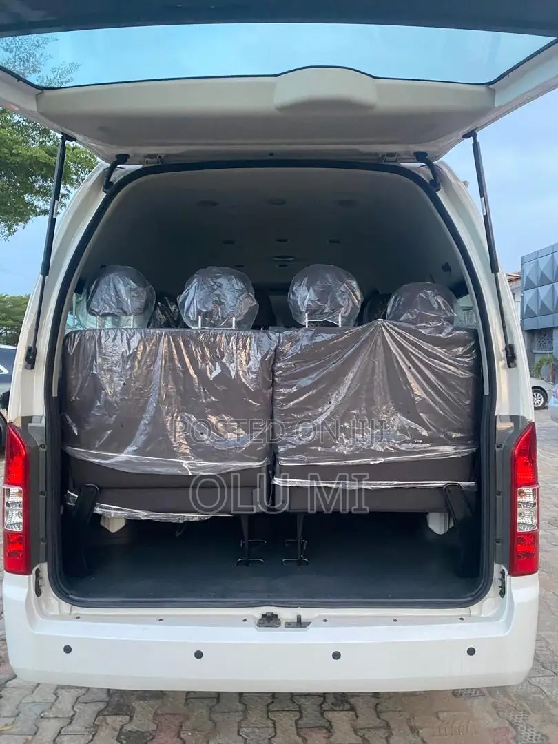 New Foton View 2025 White