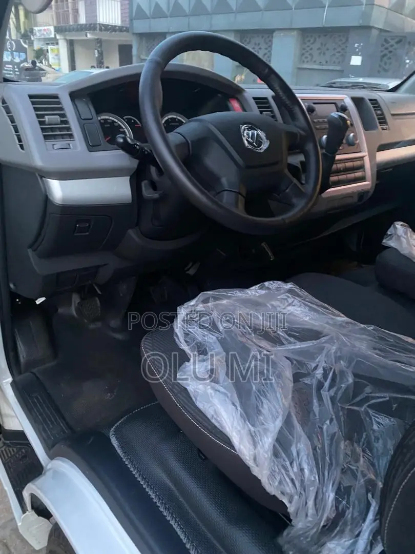 New Foton View 2025 White