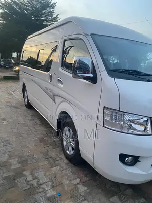 New Foton View 2025 White
