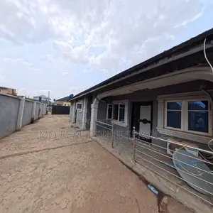 2bdrm Block of Flats in Asero Housing Estate, Abeokuta North for sale