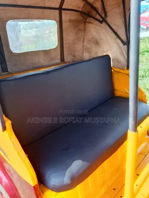 TVS Apache 180 RTR 2022 Yellow