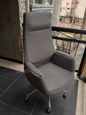 High Quality Executive Swivel Office Chair