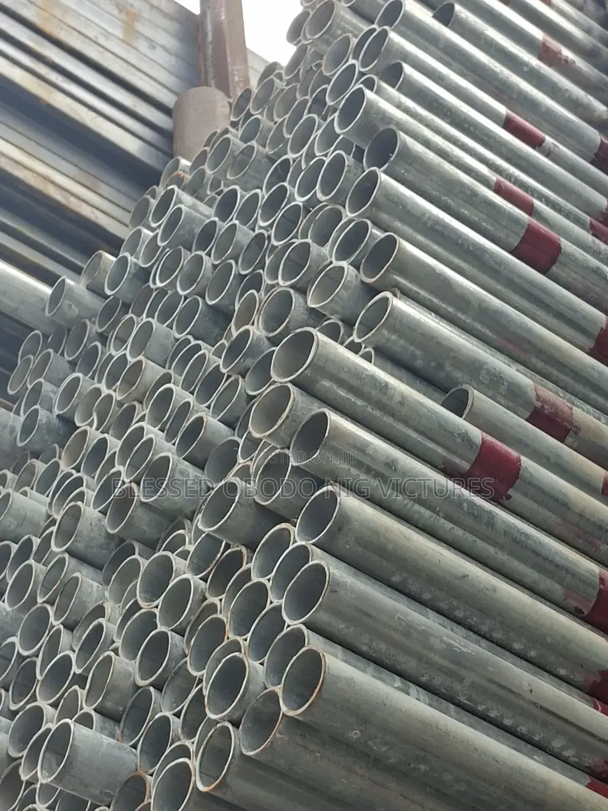 40mm Galvanised Pipe