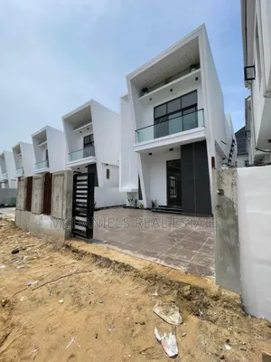 4bdrm Duplex in Lekki Expressway for sale