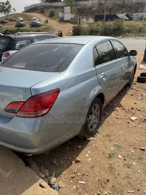 Toyota Avalon 2007 Green