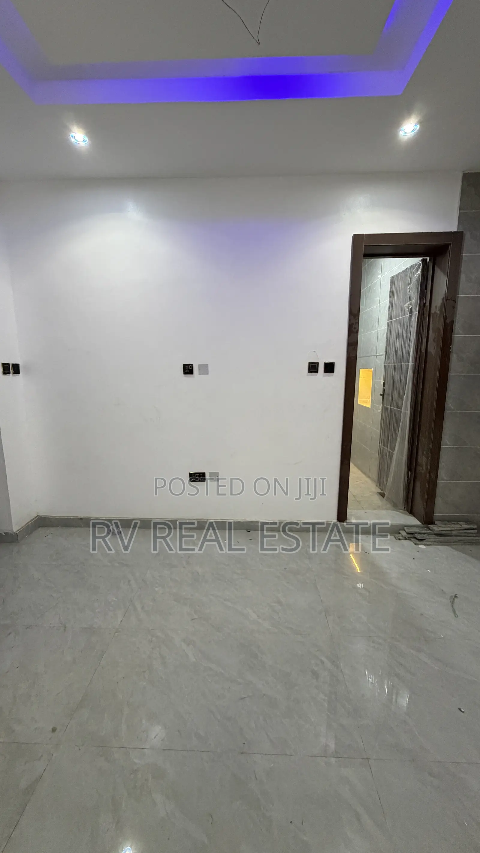 Studio Apartment in Surulere for sale