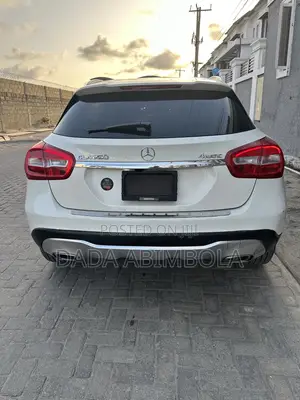 Mercedes-Benz GLA 250 2017 White