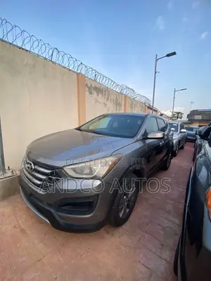 Hyundai Santa Fe 2015 Gray