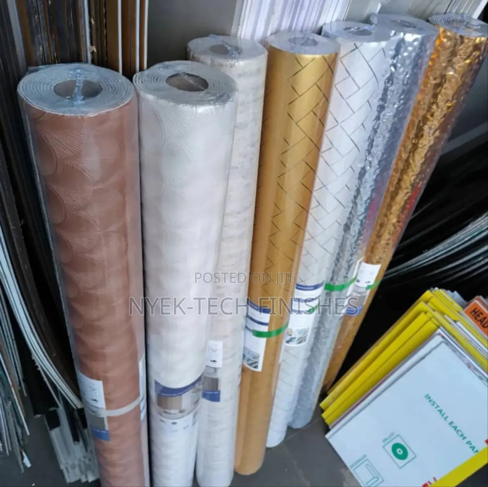 Exotic Metallic Design Peel-and-Stick Wallpapers