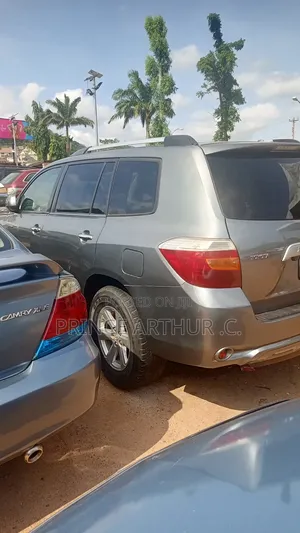 Toyota Highlander Limited 2009 Gray