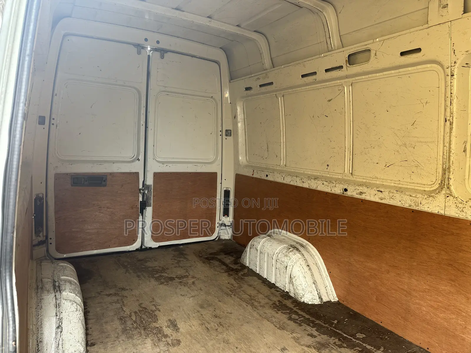 Volkswagen LT 2005 Silver