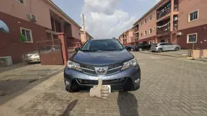 Toyota RAV4 2014 Blue
