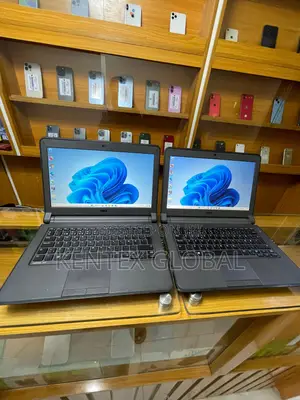 Laptop Dell Latitude 3350 8GB Intel Pentium SSD 128GB