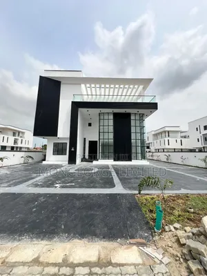 6bdrm Duplex in Ikate for sale